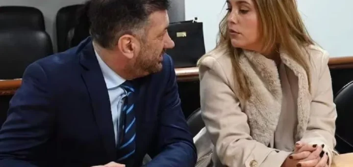 alt="Kueider y Guinsel bajo arresto domiciliario en Asunción, Paraguay"
