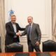 alt="Rogelio Frigerio y Guillermo Héctor Arancibia sellan el acuerdo entre Entre Ríos y ANSES por déficit previsional"