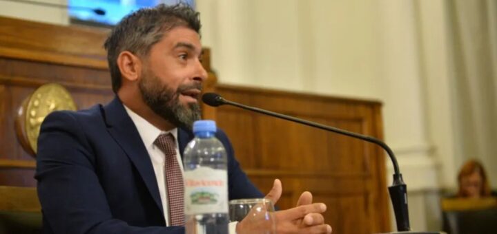 alt="el juez Juan Francisco Malvasio, quien dictó la cautelar por los comedores escolares en Entre Ríos!