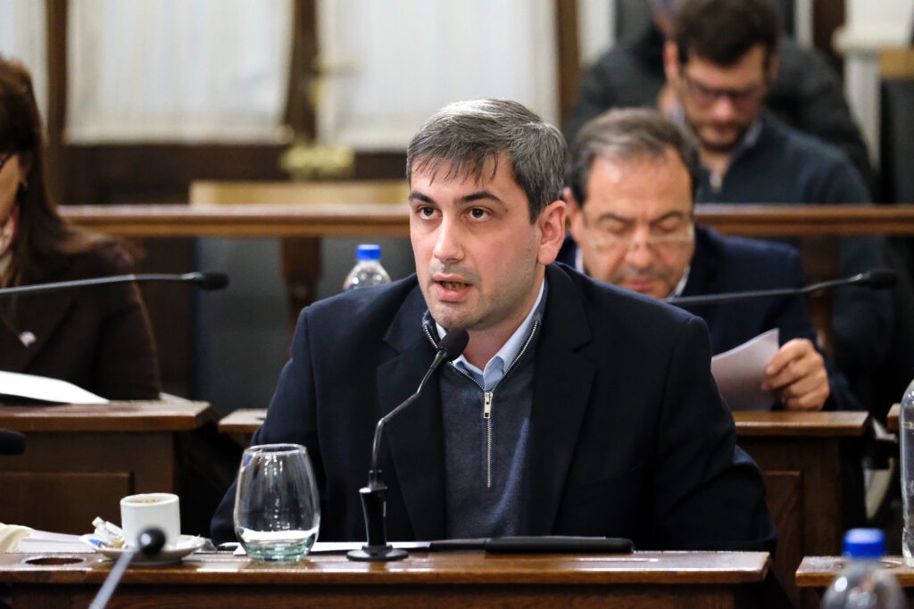 alt="Juan Pablo Cosso denuncia el blindaje previsional con la ley 11.300"