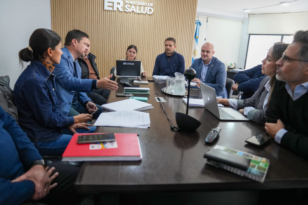 alt="Entre Ríos ante El Niño: reunión del Ministerio de Salud provincial"