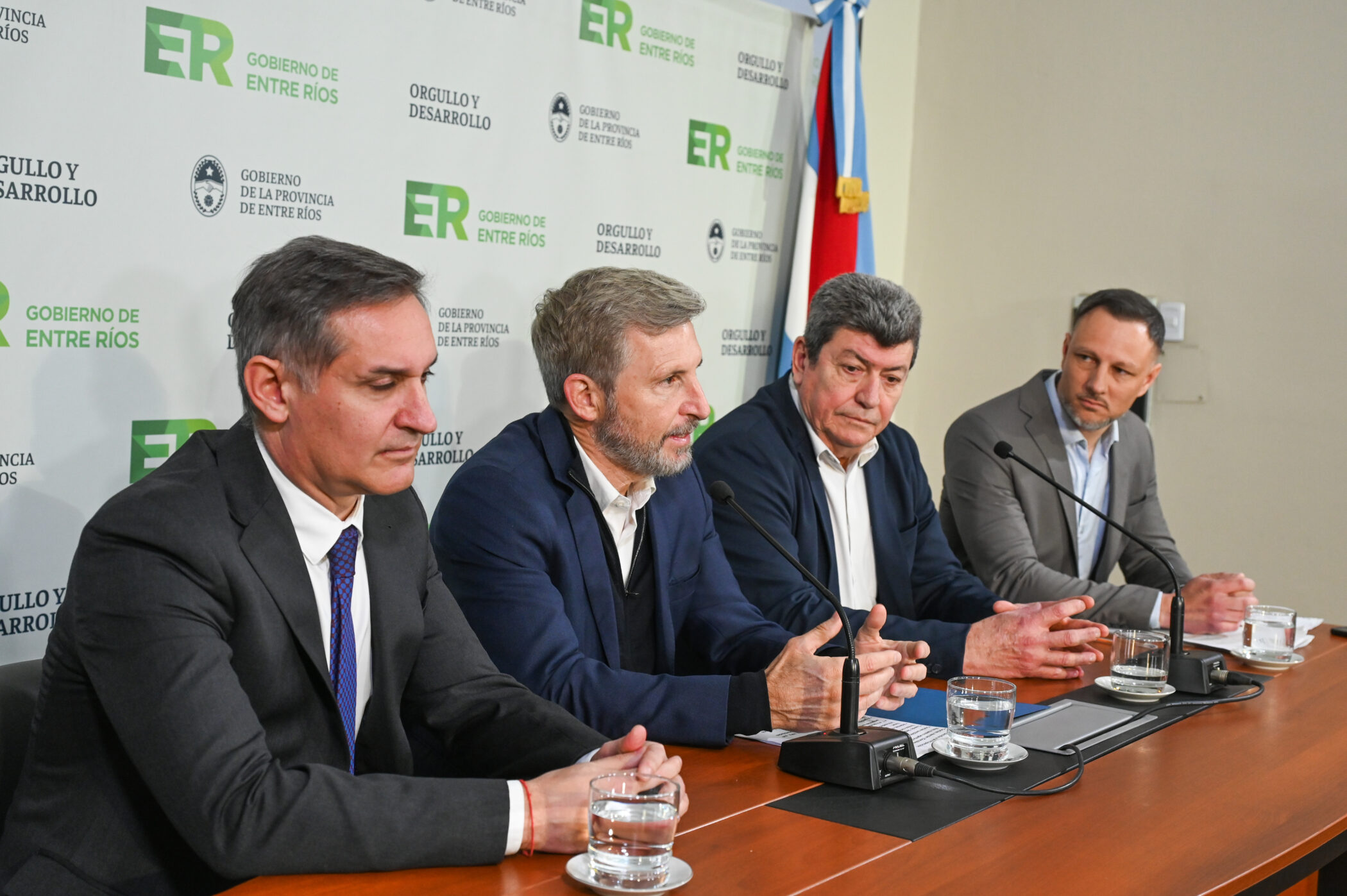alt="Créditos hipotecarios para empleados públicos: anuncio oficial en Entre Ríos"