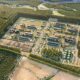 alt="Render aéreo de la planta de e-combustibles de HIF Global en Paysandú, vinculada a la denuncia que continúa en trámite judicial"