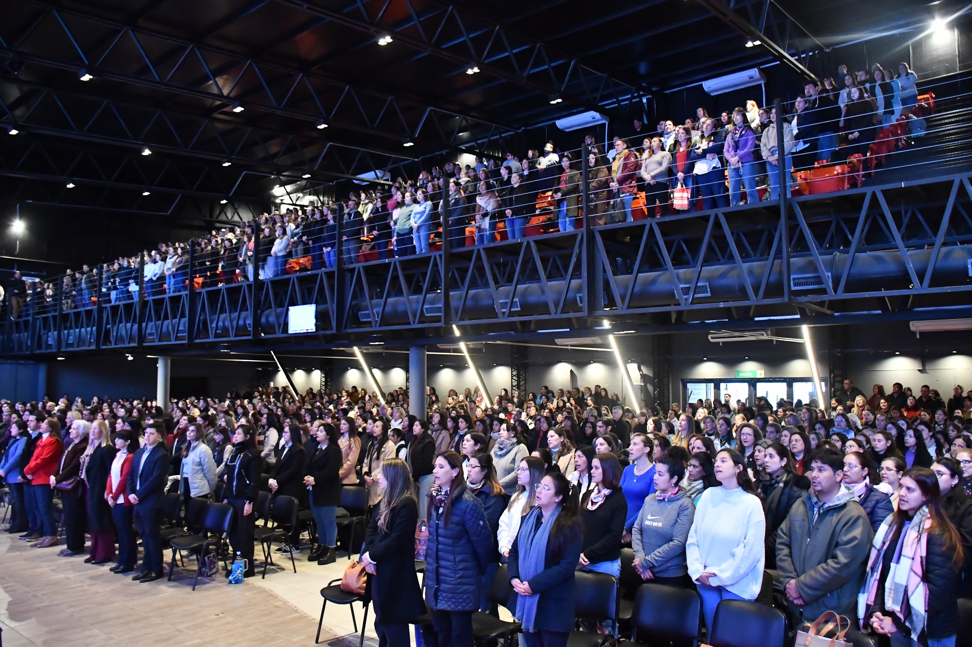 alt="Multitud de docentes durante el III Congreso Pedagógico Concordia 2026 en Concordia, Entre Ríos"